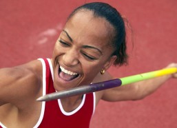 足彩网官网|水庆霞率队夺冠后怒摔毛巾宣泄压力 赛后坦言期待引领女足复苏之路