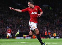 足彩网|库里伤情引解说热议，短期缺阵乃不幸中之万幸，老将健康不容有失需彻底康复