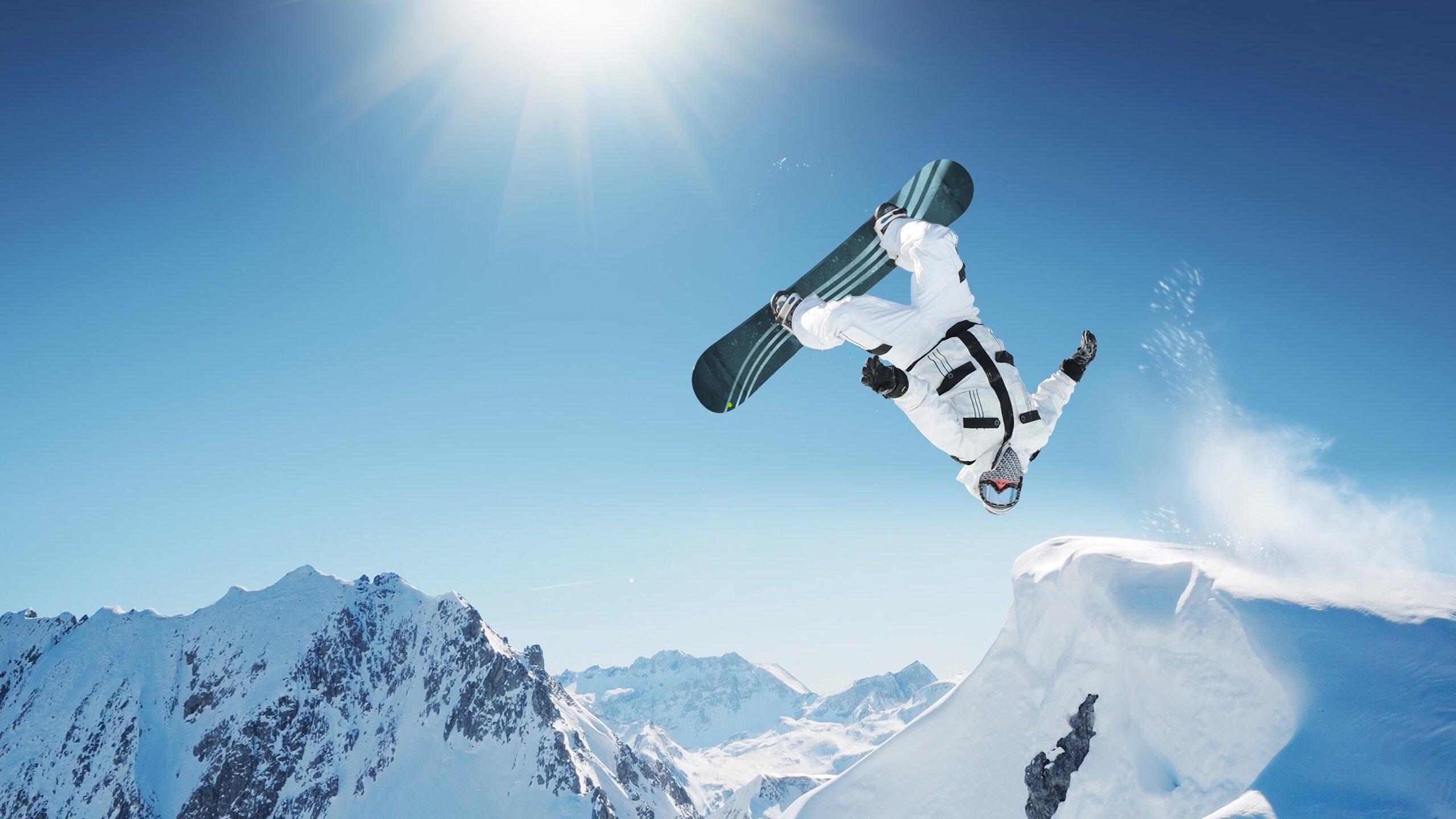 在雪飞天的银色弧线上,一堂特别滑雪课点燃冬日梦想